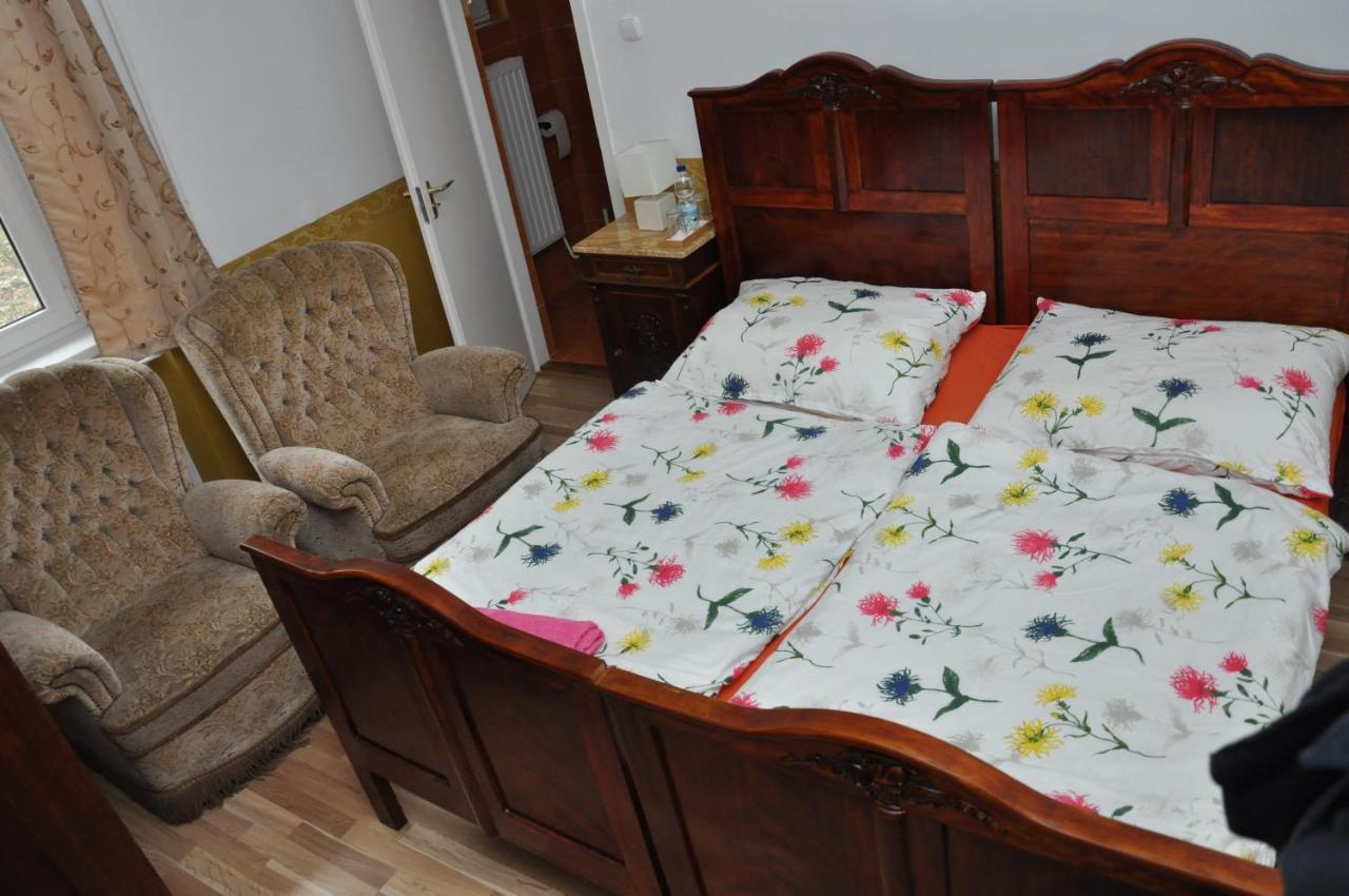 Fertőboz Gloriett Panzio Bed & Breakfast エクステリア 写真