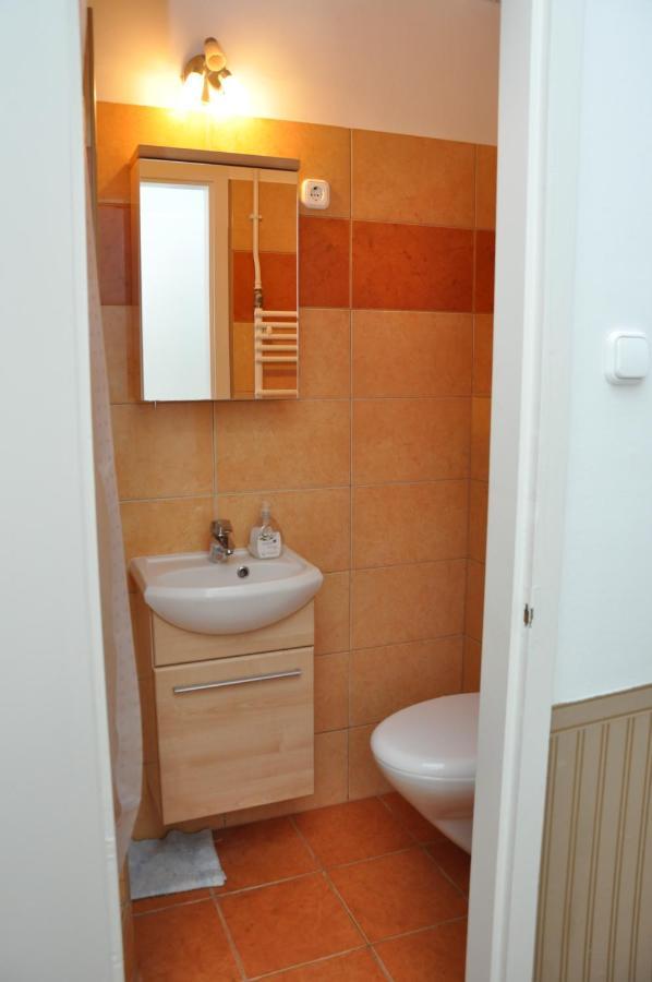 Fertőboz Gloriett Panzio Bed & Breakfast エクステリア 写真