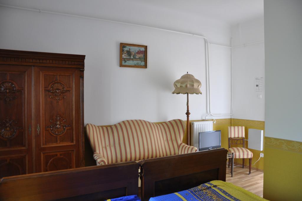 Fertőboz Gloriett Panzio Bed & Breakfast 部屋 写真